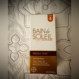 Bain de Soleil Mega Tan SPF 4 with Self Tanner 4oz